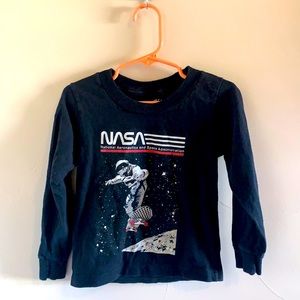 Black Toddler 2T “NASA” Graphic Sweatshirt